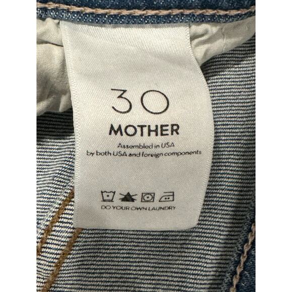 MOTHER The Insider Crop Step Fray Denim Jeans In Shoot To Thrill Wash Size 30”. - Picture 15 of 16